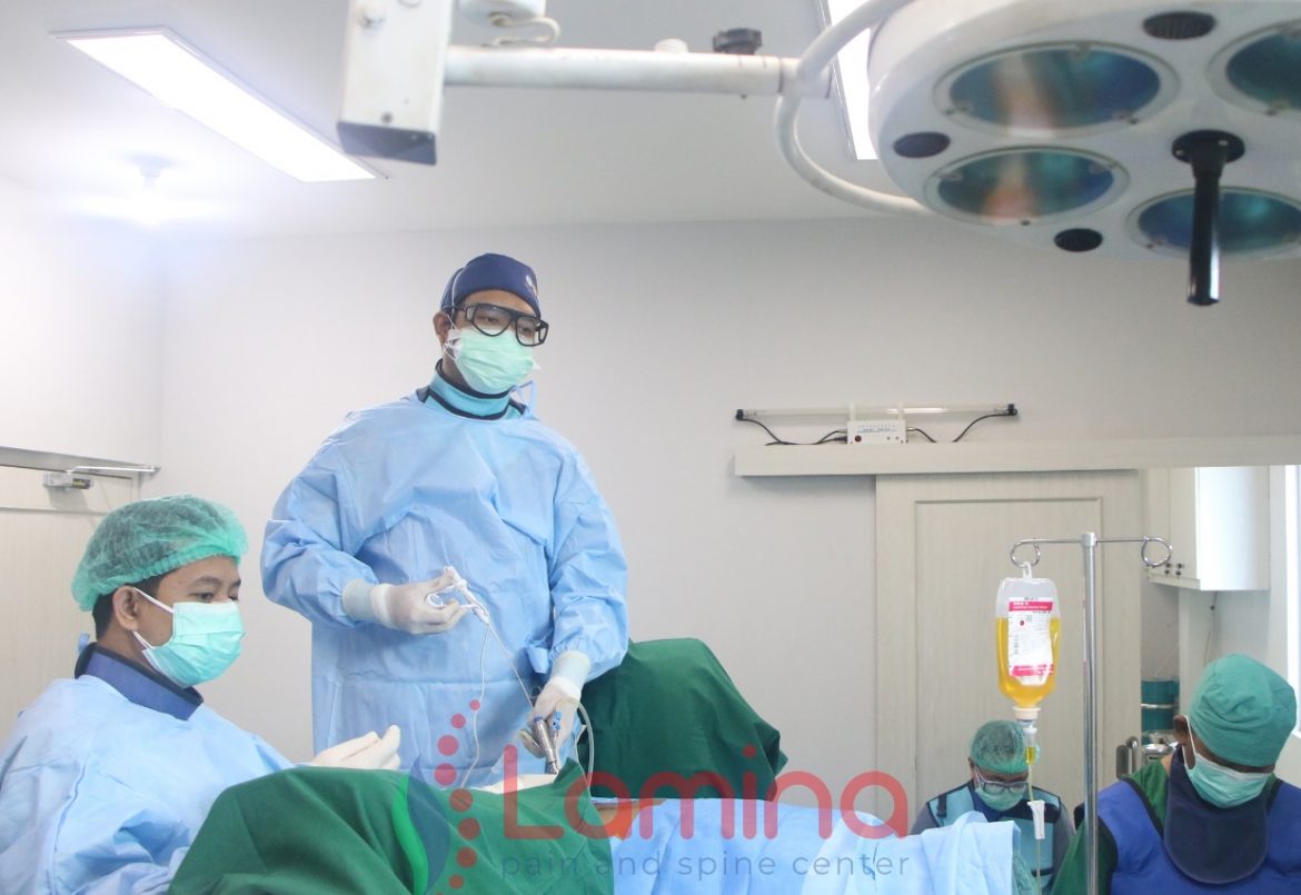 cara menyembuhkan saraf kejepit leher